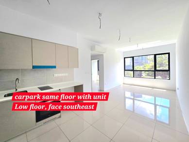Service Residence For Sale in Est8@Seputeh