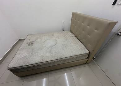 Bed frame