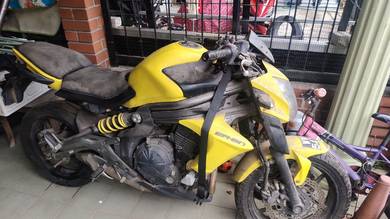 Kawasaki ER-6n