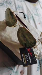 Ray-Ban 