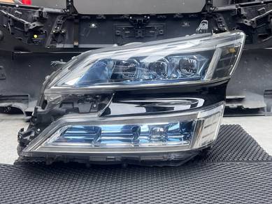 2018 Toyota Vellfire Facelift Headlamp 3 Eyes LED