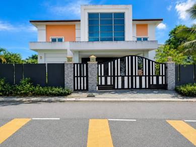Bungalow House For Sale in Mantin,NSN