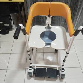 bathroom wheelchair with bowl, good as new