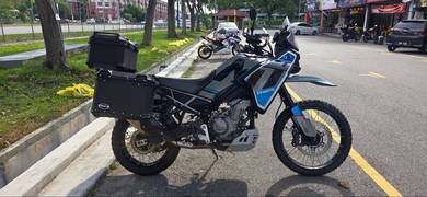 CFMOTO 450MT