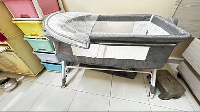 baby cot