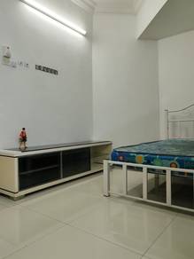 Room in Klang, SGR