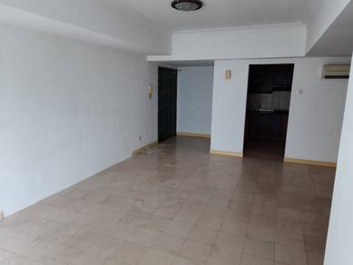 Condominium For Rent in Villa Scott