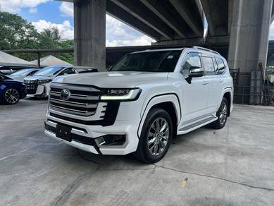 2023 Toyota Land Cruiser ZX