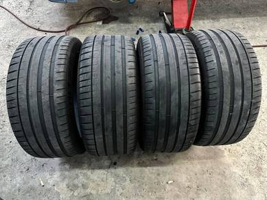 Tayar 18 inci 255 40 18 Michelin PS4 Bunga 80% Rim
