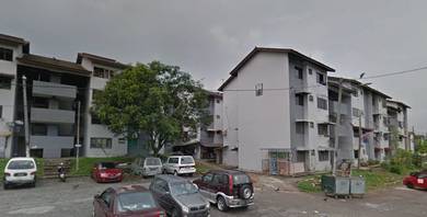 Flat For Rent in Bandar Selesa Jaya