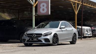 Mercedes Benz C300 300 AMG LINE in Kajang, SGR