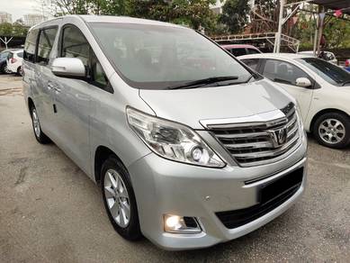 Toyota Alphard 350G in Old Klang Road, KUL