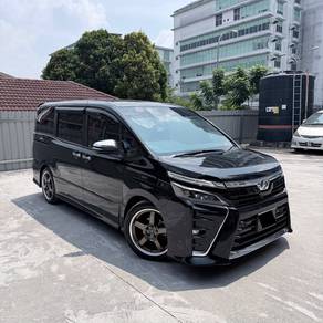 Toyota Voxy ZS KIRAMEKI II in Johor Bahru, JHR