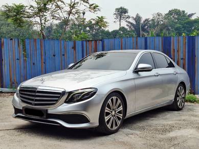 Mercedes Benz E250 250 AVANTGARDE (CKD) in Kajang, SGR