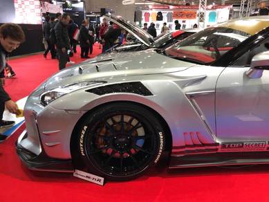 Top Secret Front Wide Fender R35 GTR GTR35