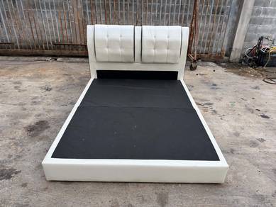 Katil Divan Queen Bed Frame Leather
