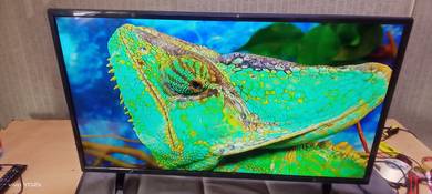 Ezlon led tv full hd 43inch good condition