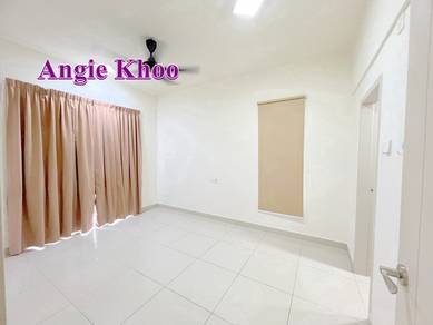 Condominium For Sale in Gardens Ville