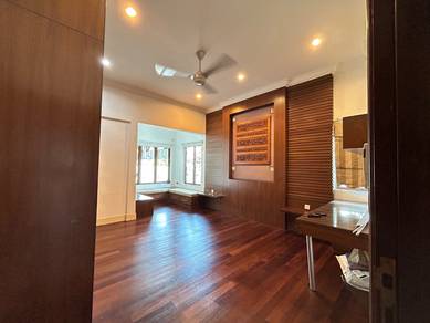 Semi-Detached House For Rent in Subang Jaya,SGR