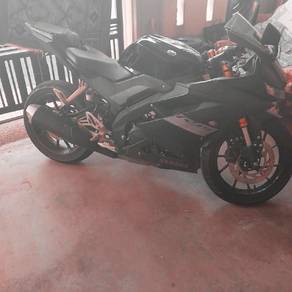Yamaha R15