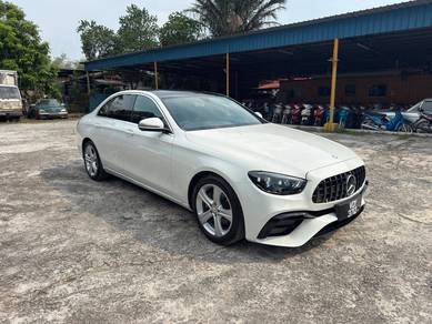 Mercedes Benz E200 200 AVANTGARDE (CKD) in Kajang, SGR