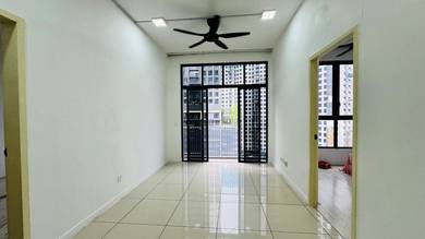 Service Residence For Rent in Lexa Residence @ The Quartz WM