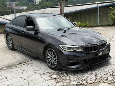 BMW 330i 30i M SPORT in Cheras, SGR