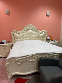 set bilik tidur english style