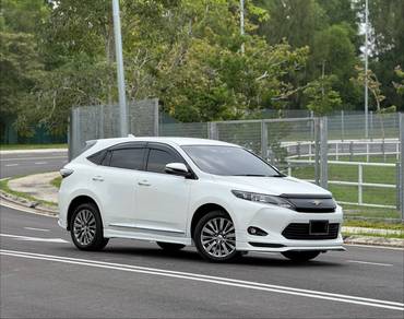 Toyota Harrier PREMIUM ADVANCE PACKAGE in Johor Bahru, JHR