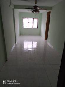 Flat For Rent in Flat PKNS Seksyen 7 Shah Alam