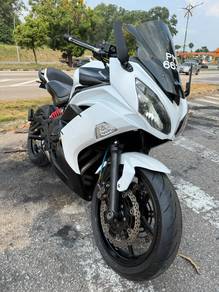 Kawasaki EX650-E