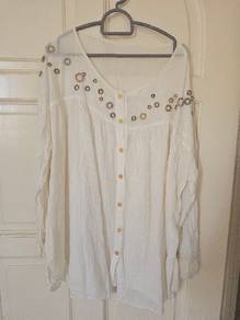 Upper dress