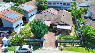 Bungalow House For Sale in Petaling Jaya,SGR