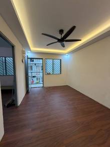 Flat For Sale in Taman Cempaka