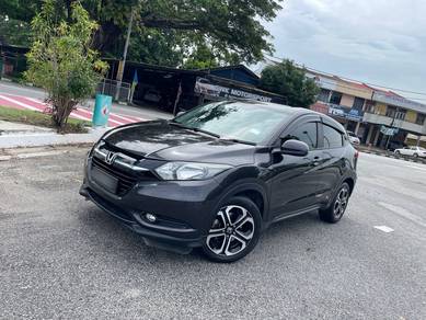Honda HR-V E in Butterworth, PNG