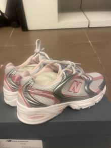 new balance 530 grey pink