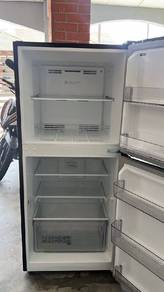 peti sejuk utk dijual!!!brand midea!!murah murah!!