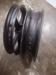 2nd hand Sport Rim Standard Ori Yamaha Y15