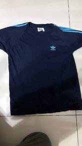 Tshirt Adidas Bunga