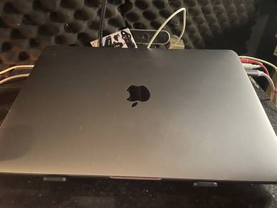 macbookpro 13’ 16ram 256ssd