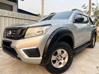 Nissan Navara V in Ampang, SGR