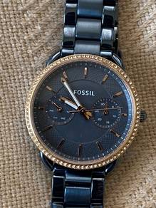 Fossil watch