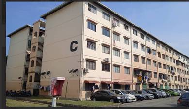 Flat For Rent in Taman Suria Pendamar Flat