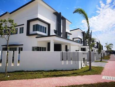 Semi-Detached House For Sale in Cyberjaya,SGR