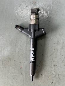 Navara np300 injector