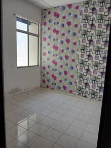 Apartment For Rent in Pangsapuri Taman Cheng Ria