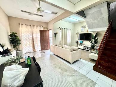 1.5-storey Terraced House For Sale in Semenyih,SGR