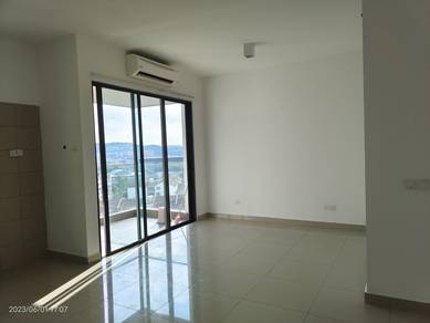 Service Residence For Sale in Univ 360 Place