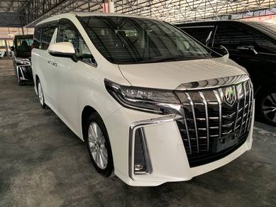 Toyota Alphard S in City Centre, KUL