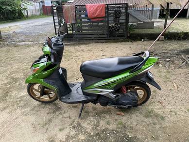 Yamaha EGO LC